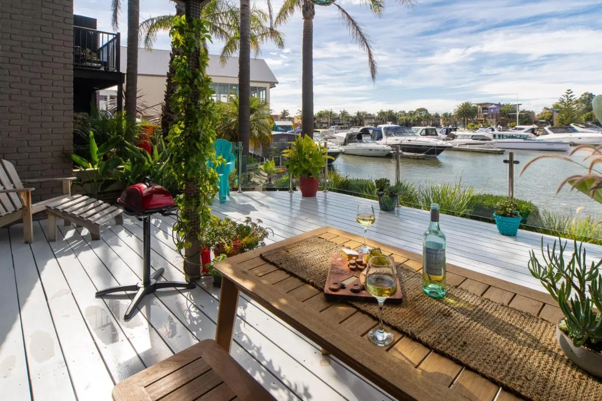 Absolute Waterfront Marina Views — 5