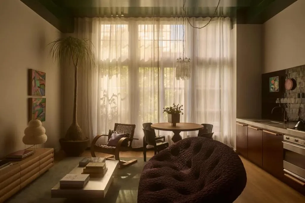 A luxe stay in the Paris end of Melbourne