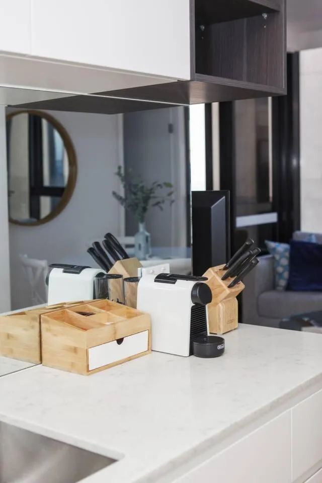 Aqua Verde – Chic City Stay near Yarra River & Crown — 4