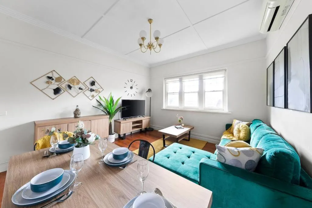 Art Deco Hideaway – St Kilda — 5