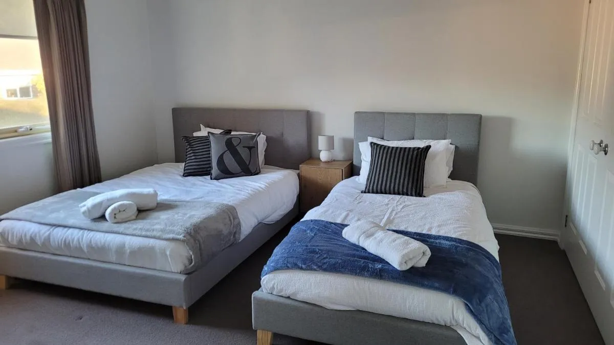 Bliss Stay Cosy Home 3Bedroom 2Bath — 2