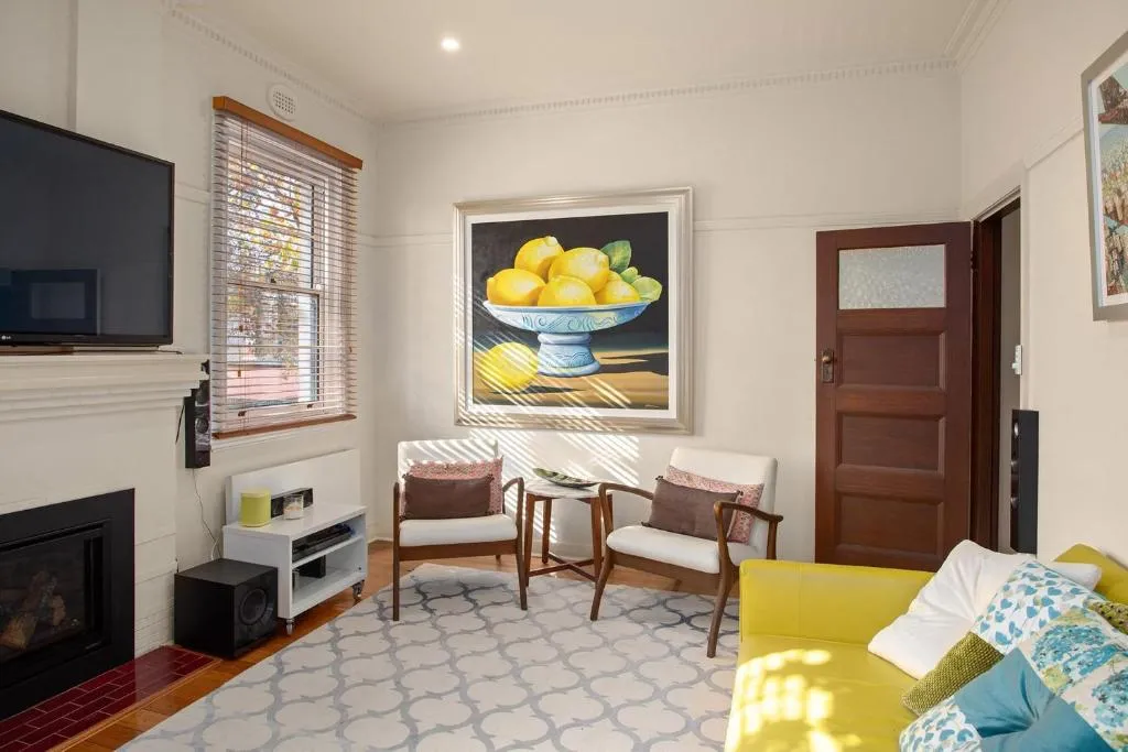 Boutique Stays – Cherrybombe