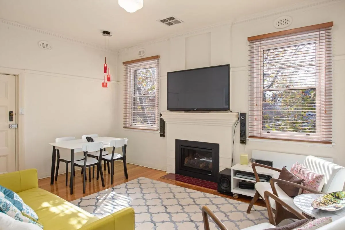 Boutique Stays – Cherrybombe — 5