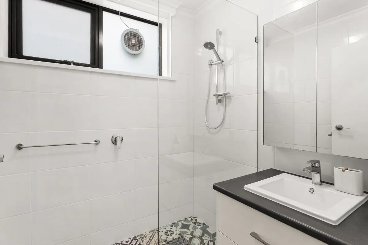 Boutique Stays – Lilly Pilly — 3