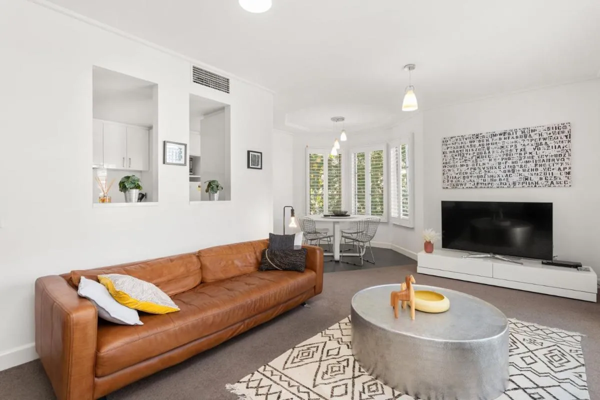 Boutique Stays – Wellington Mews — 5