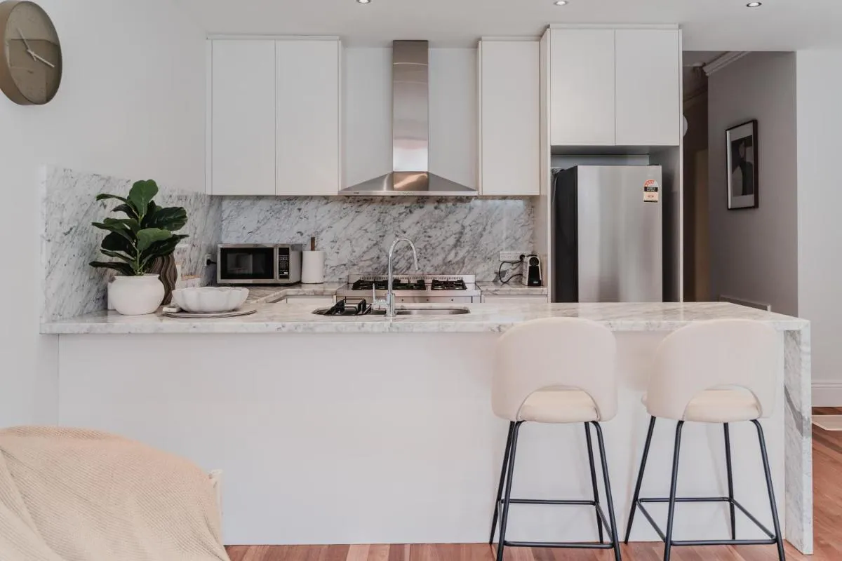 Boutique stylish home in South Melbourne — 3