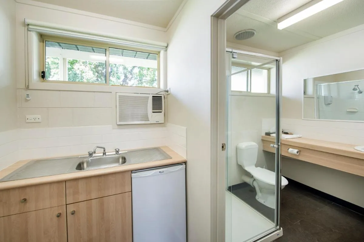 Box Hill Motel — 3