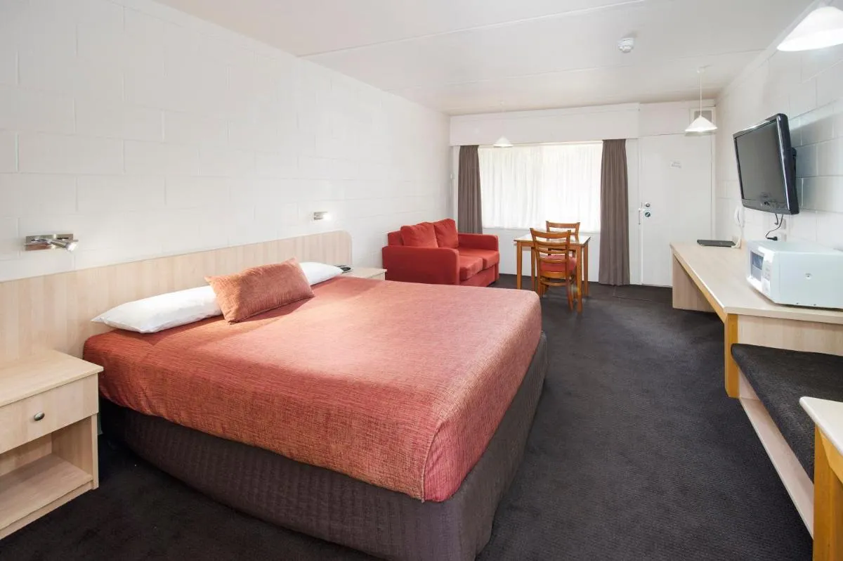 Box Hill Motel — 2