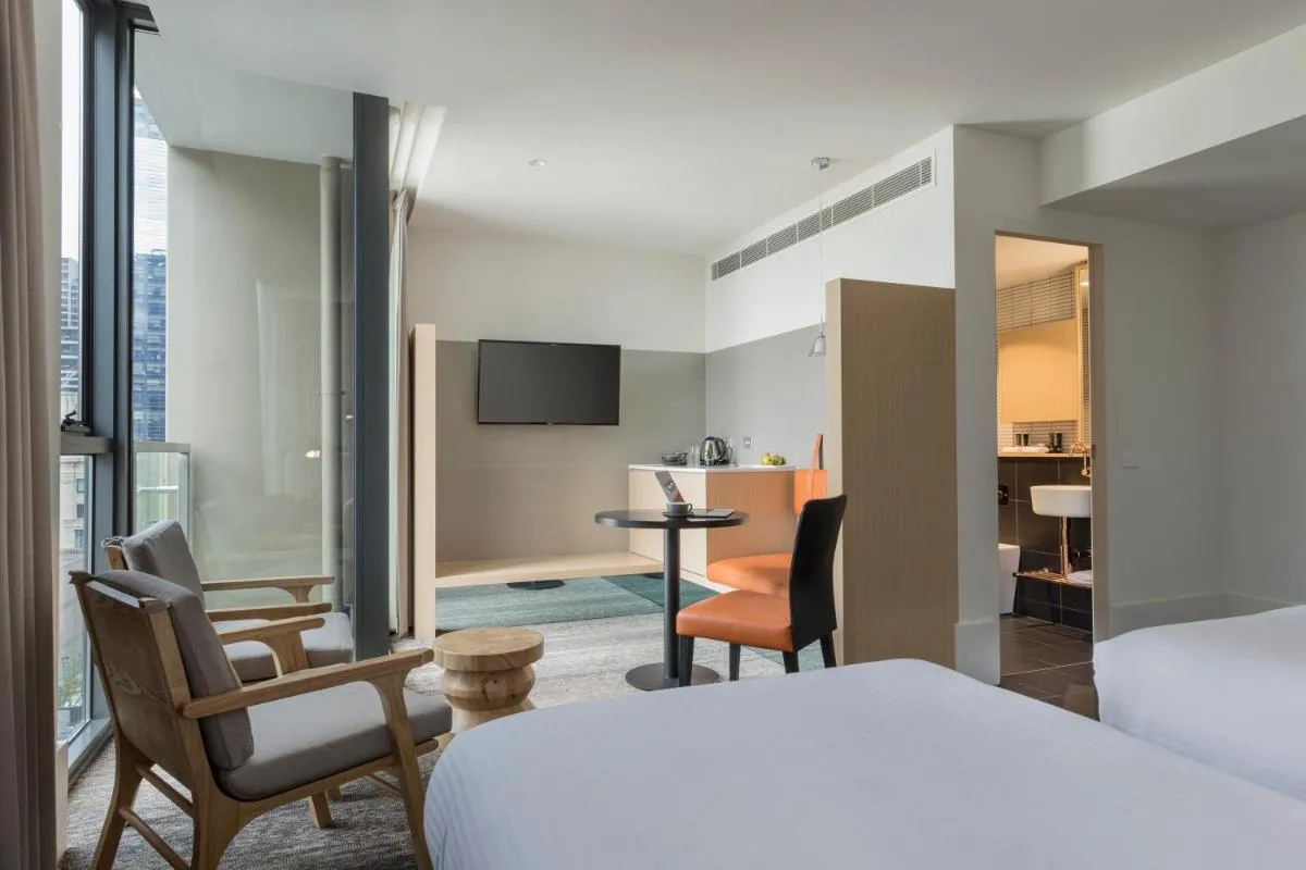 Brady Hotels Central Melbourne — 2
