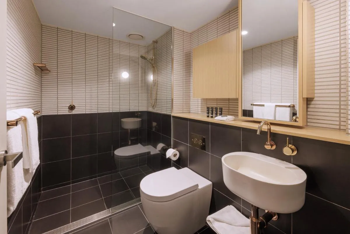 Brady Hotels Central Melbourne — 3