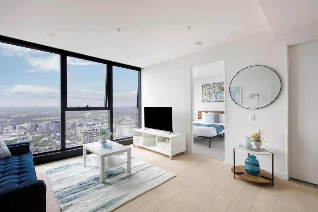 Breathtaking views – Spacious 2BR Ensuite in Heart of CBD — 5