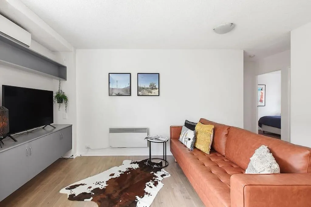 Bright, Stylist apartment in Richmond Terrace