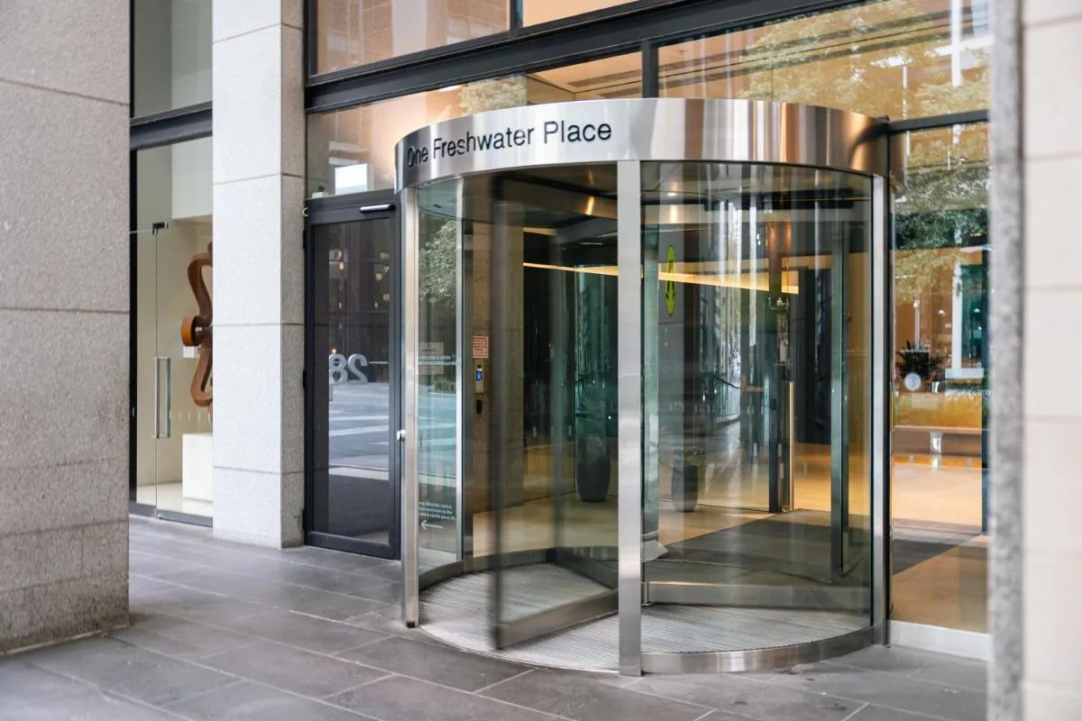 CBD 2BRM Apartment Yarra River Skyline View Free Parking — 5