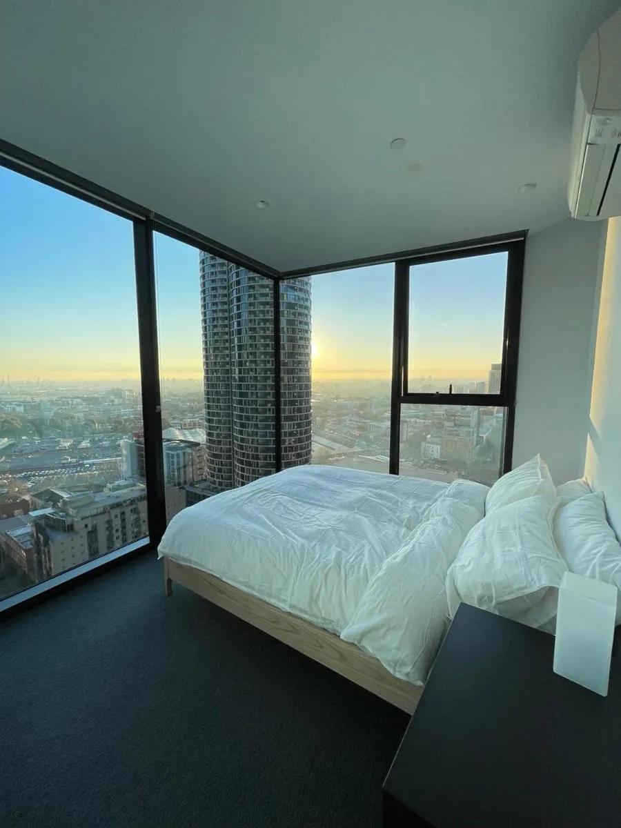 C&S Stay- Melbourne CBD — 4
