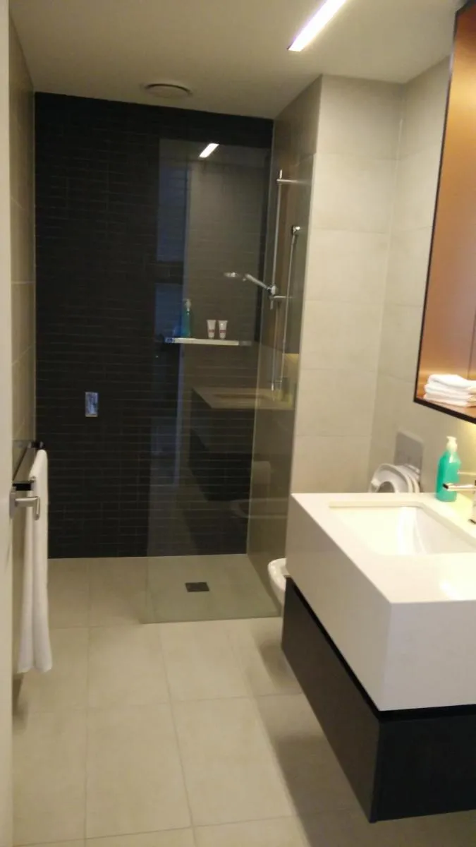 Camberwell Vacation Apartment — 4