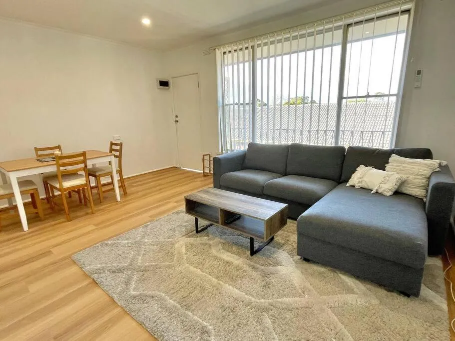 Central Apartment near Dandenong Hospital & Market — 2