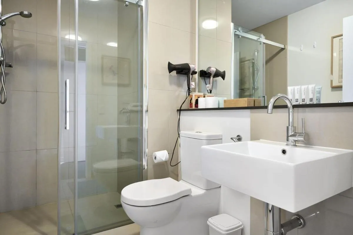 Chic Coburg Haven Modern 1 Bed Apartment — 4