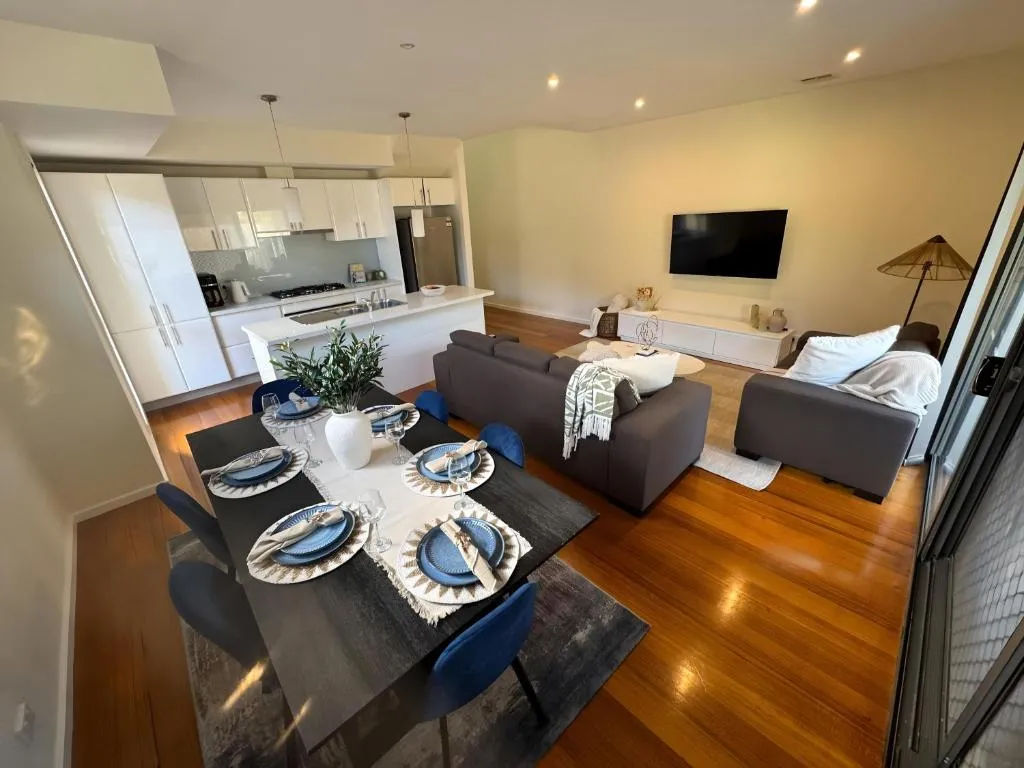 City & Beach Retreat