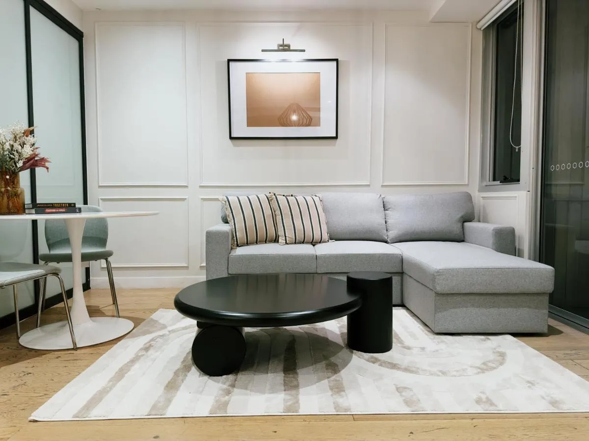 Collins Escape – 2 bedrooms with Collins St Balcony — 3