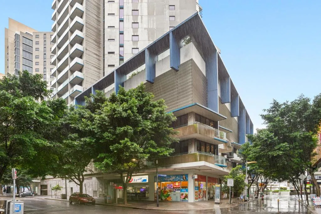Complete Host Arkley Apartments