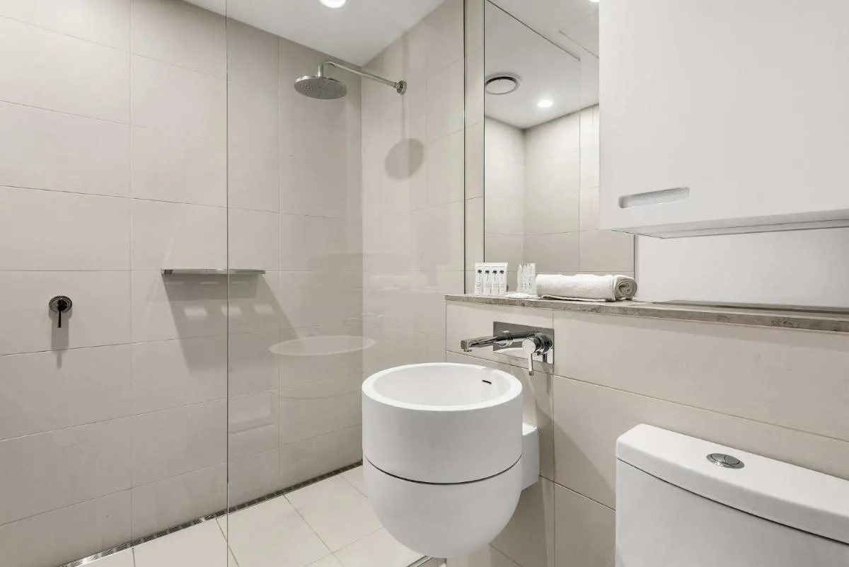 Contemporary 1-Bed in the Heart of St Kilda — 3