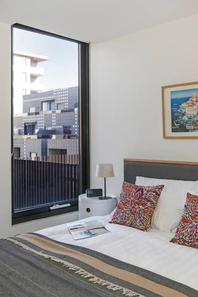 Contemporary Comfort between Fitzroy and Carlton — 4