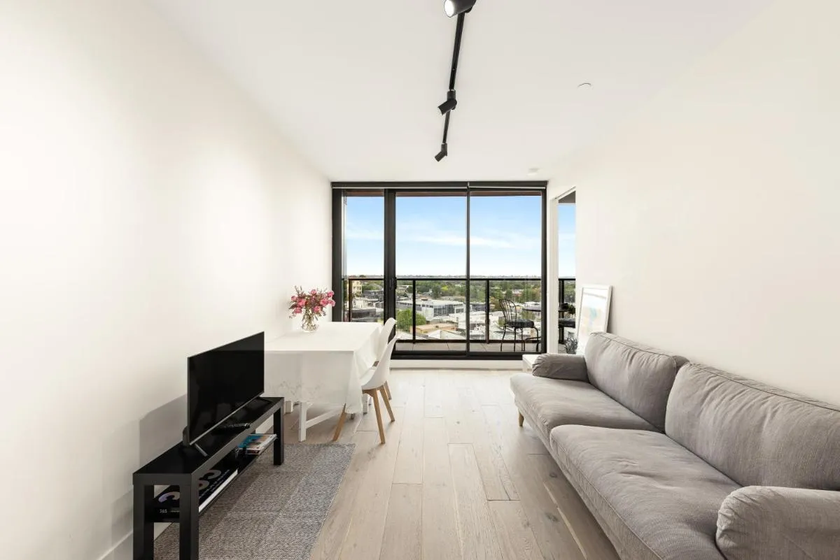 Convenient located 1 bedroom Apartment in Hawthorn — 5