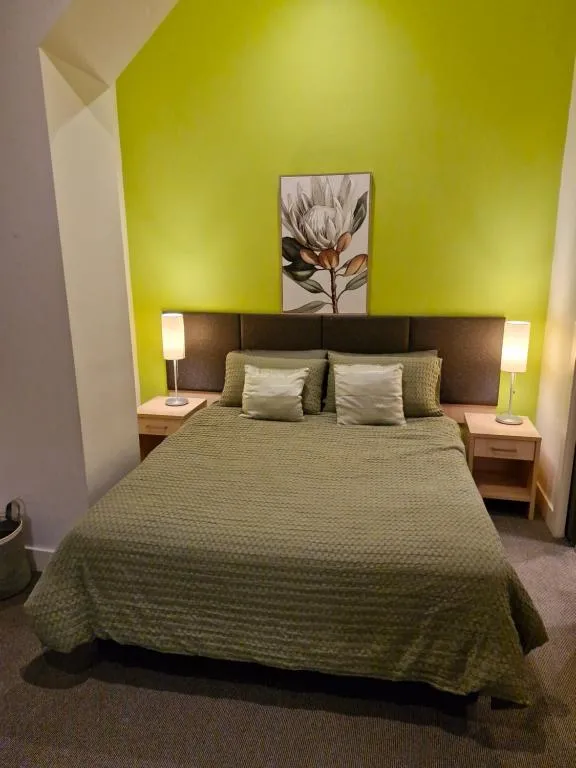 Cool City 1 Bedroom