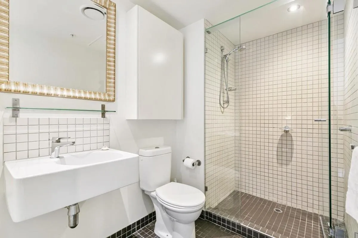 East Melb 2bed parking pet friendly — 3