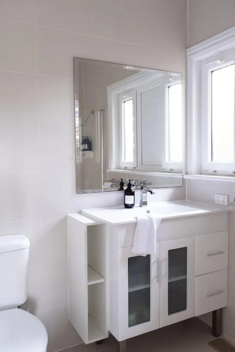 Elegant and Charming Balwyn Home — 4