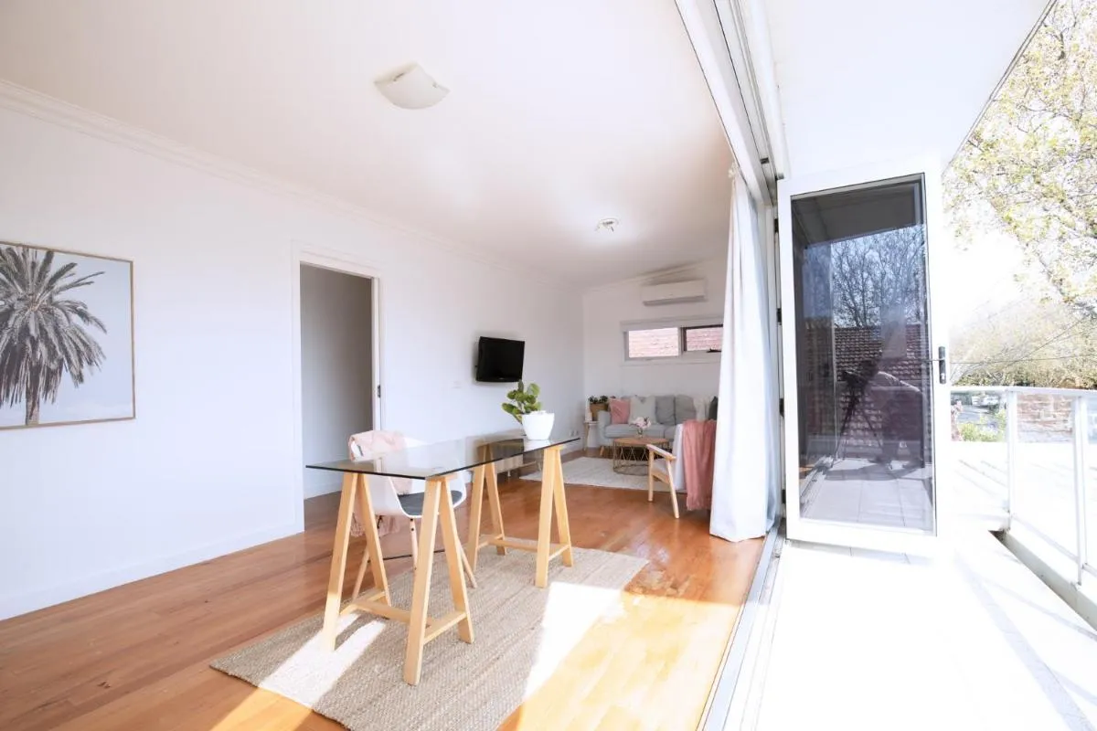 Elwood Star- Beachside Retreat — 3