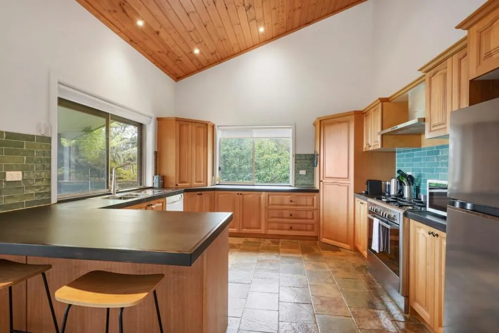 Embrace Nature’s Beauty in Ferny Creek