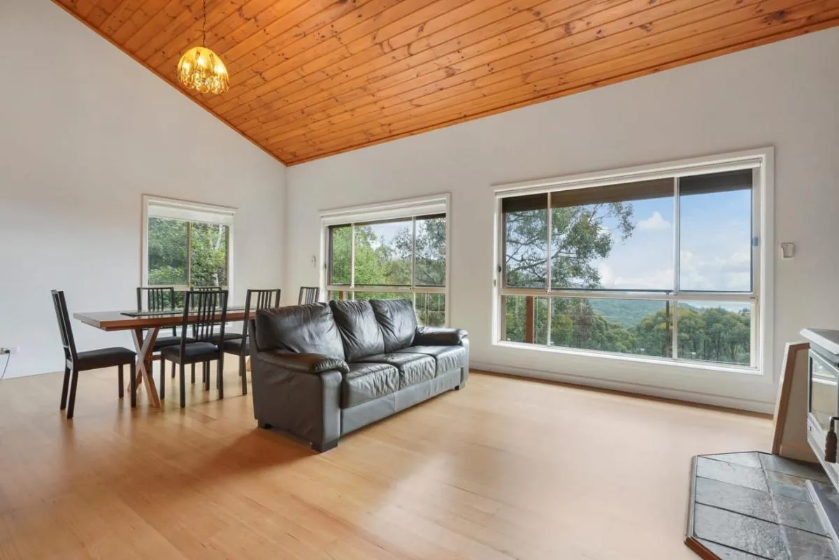 Embrace Nature’s Beauty in Ferny Creek — 4