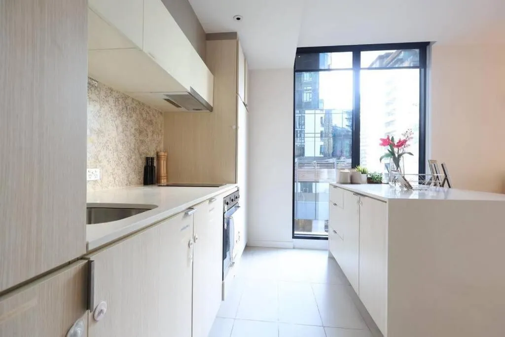 Entire 1 BR Southbank Apartment – Gym Pool Sauna 1 step to Crown Casino — 3