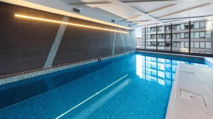 Entire 1 BR Southbank Apartment – Gym Pool Sauna 1 step to Crown Casino — 4