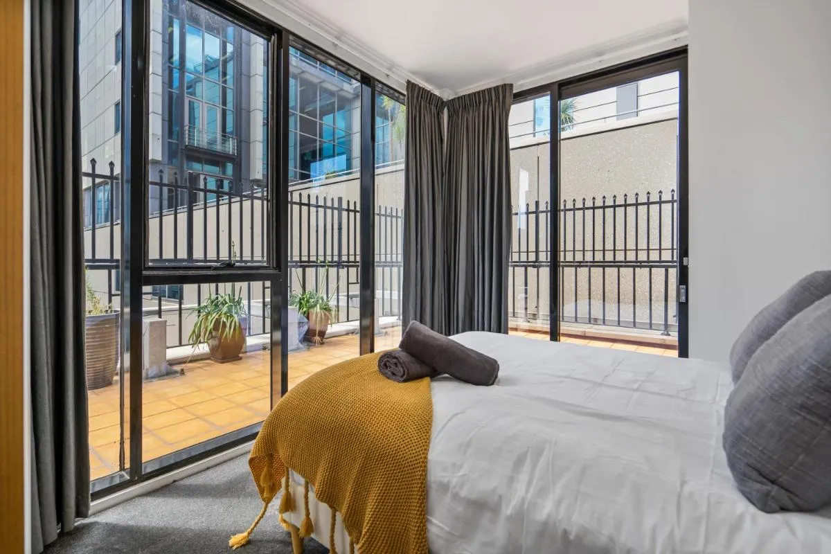 Family Friendly Getaway on Flinders Street — 2