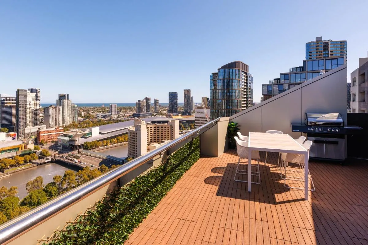 Flinders Luxury Penthouse — 3