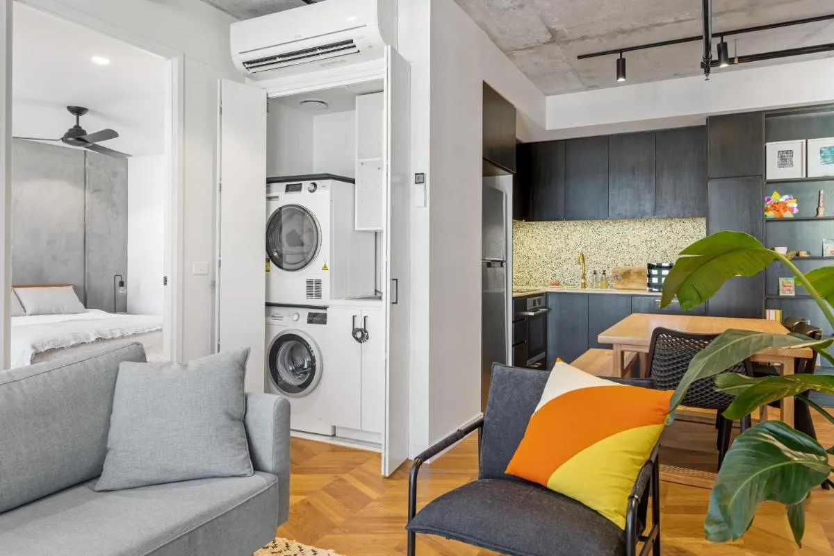 Green Living Luxury — 4