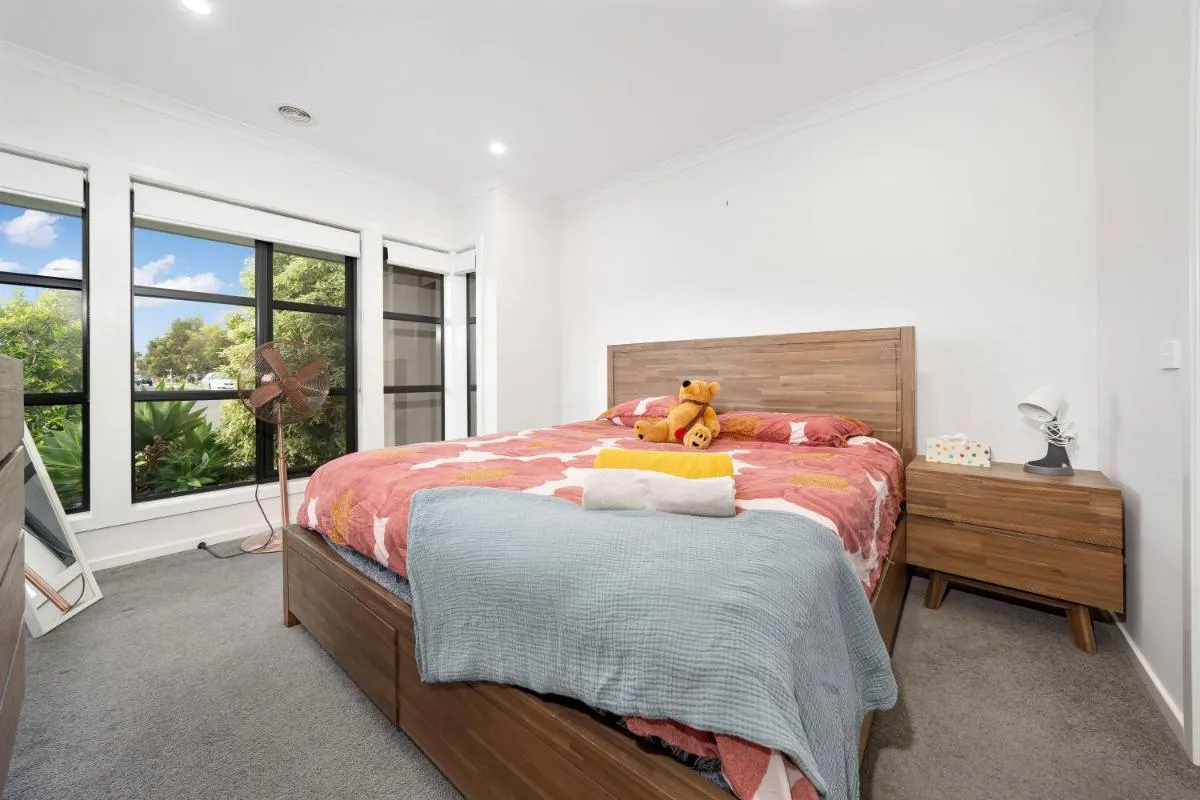 Happy Cozy Convenient 4BR, Breezy, Near Mall, Park — 2