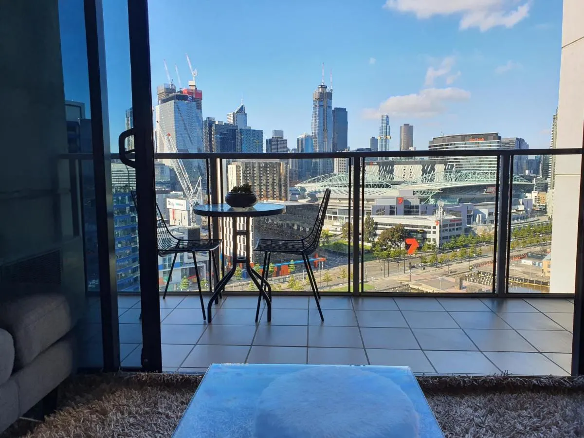 Harbour Escape Apartments Docklands — 5