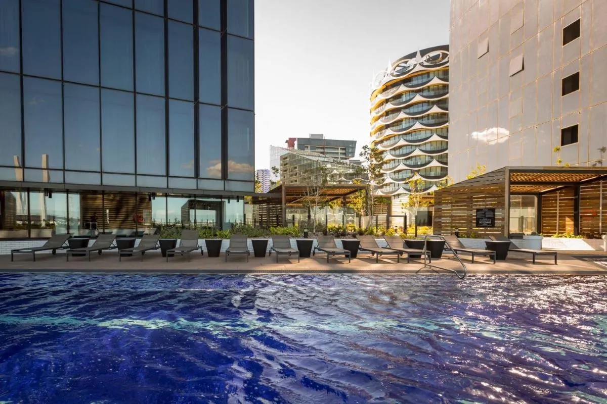 High Rise Marina Tower Residence — 3