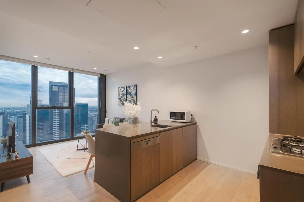 High Rise View 2br Apt Southbank — 4