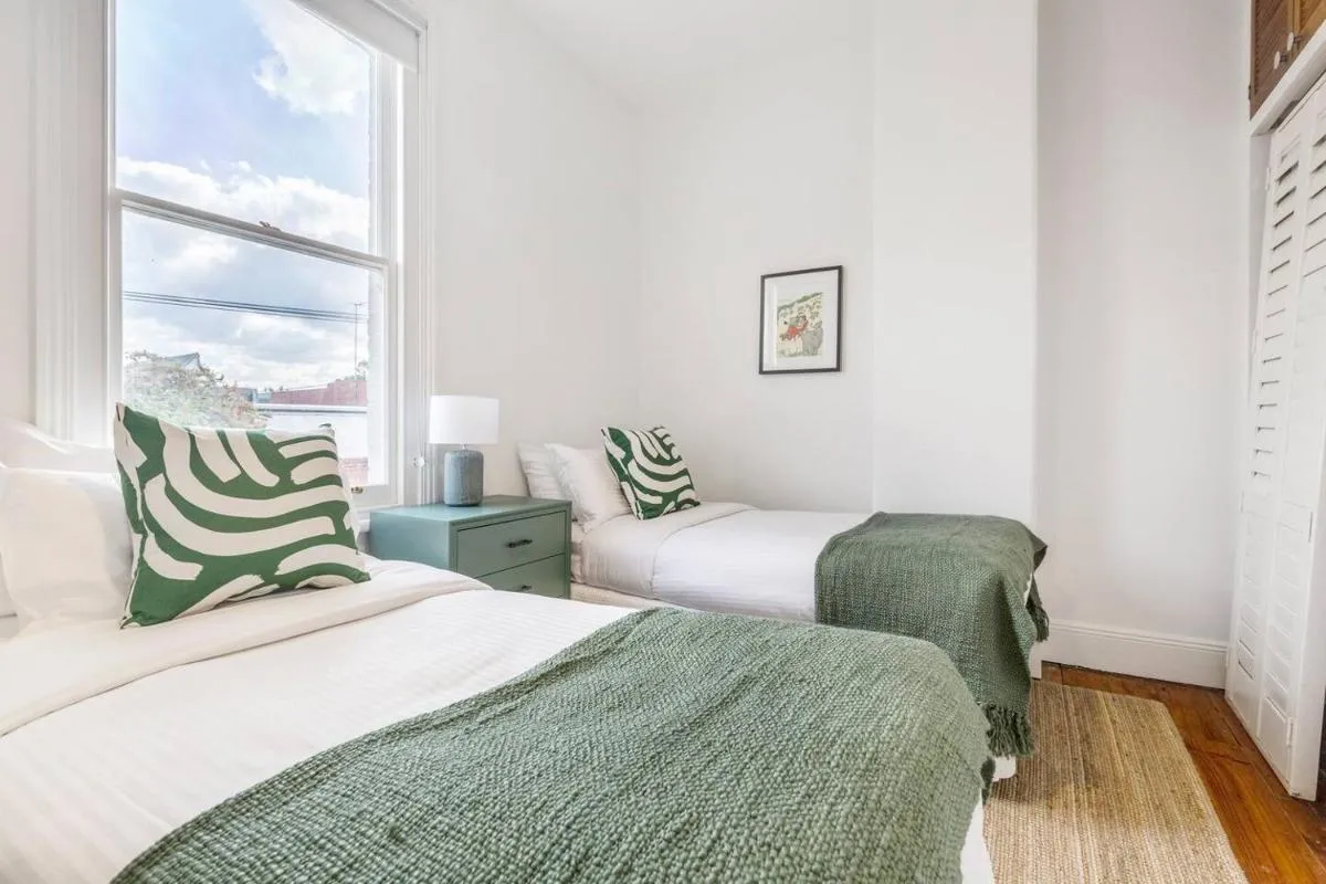 Hope House – True Victorian meets Urban Living — 2