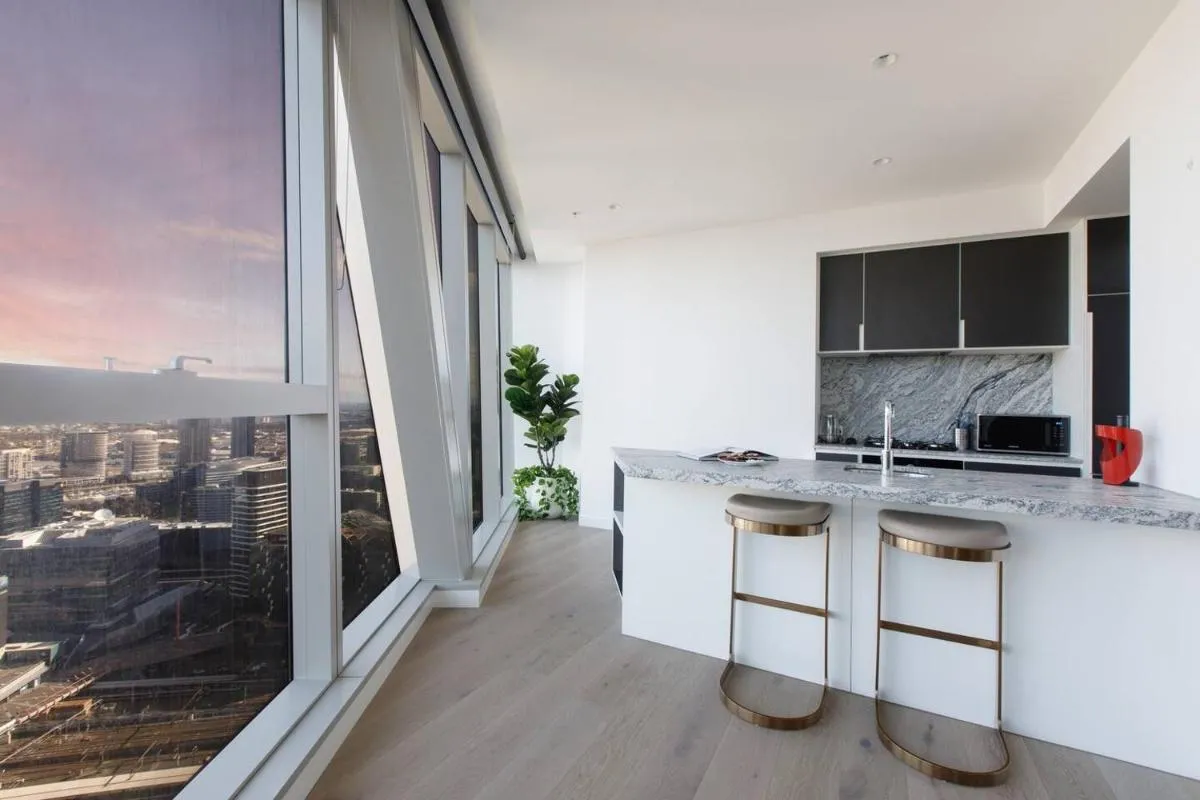 Iconic High-view Oasis between Docklands and CBD — 5