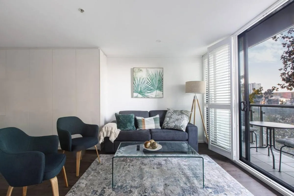 Kavanagh Breeze – Effortless Southbank Lifestyle — 5