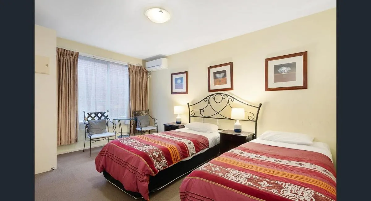 Knightsbridge Apartments — 2