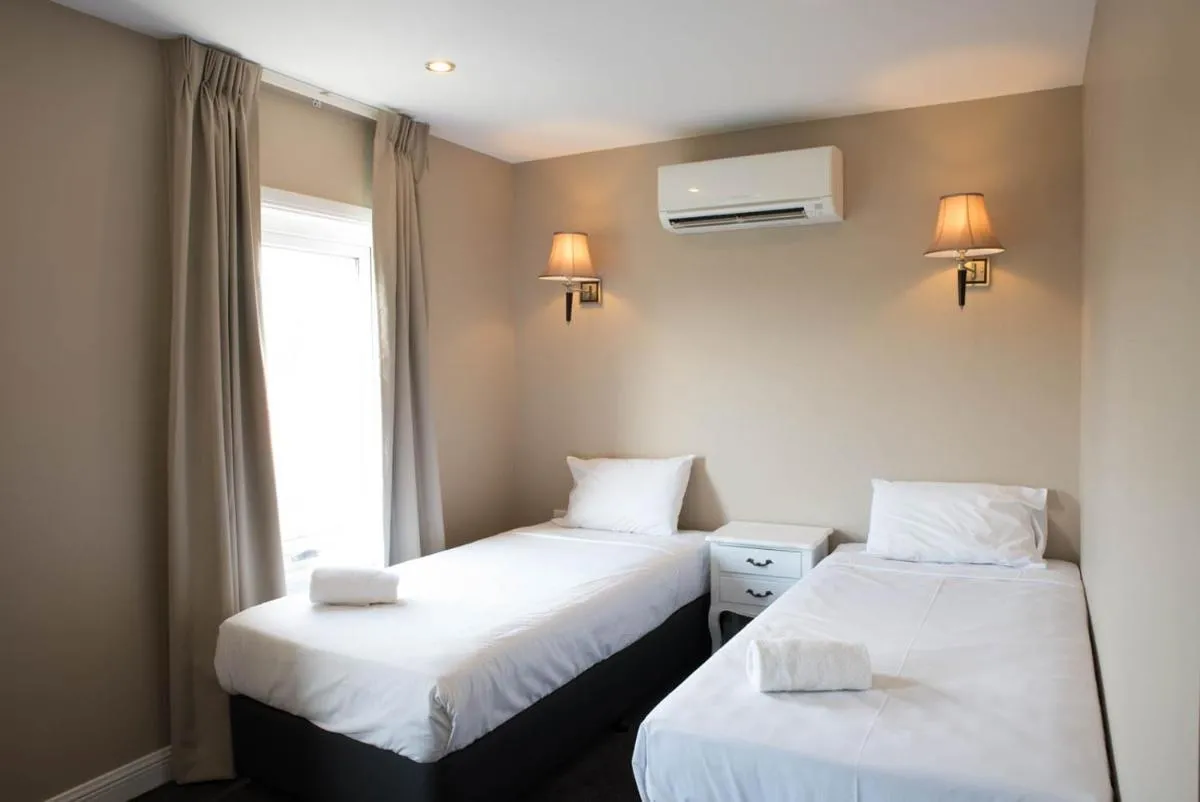 Lily Sands Inn — 2