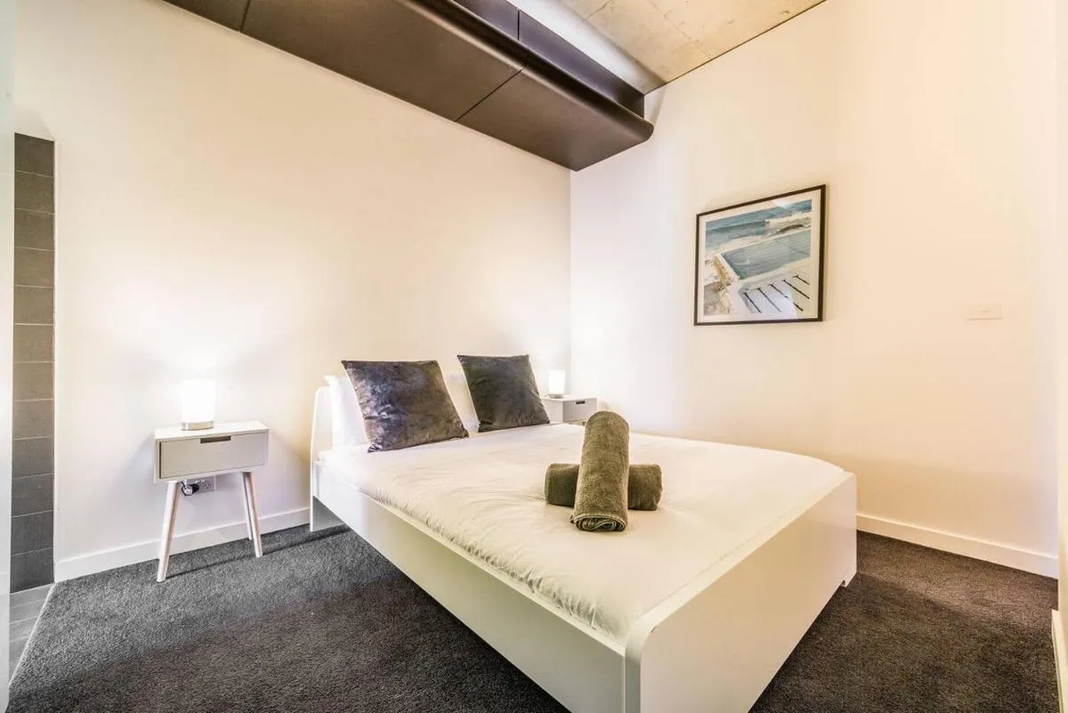 Lime Light – Vibrant Locale with Luxe Rooftop Pool — 2