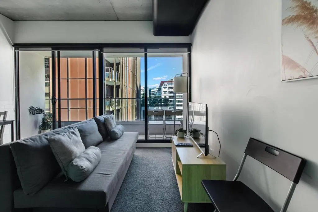 Lime Light – Vibrant Locale with Luxe Rooftop Pool