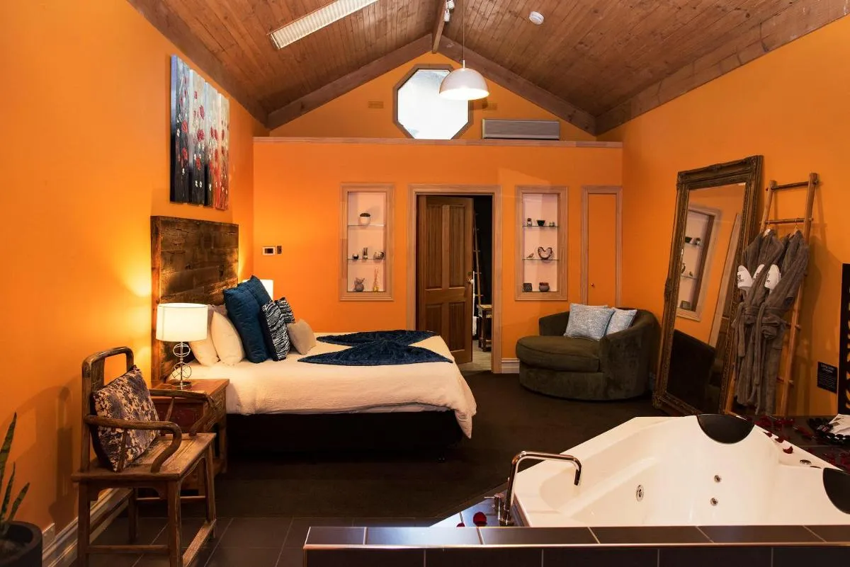Linden Gardens Rainforest Retreat — 2